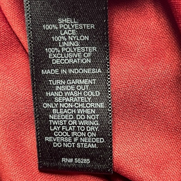 EXPRESS Dress Size Large Red‎ Black Geometric Lace Trim Short Sleeve - Picture 10 of 13